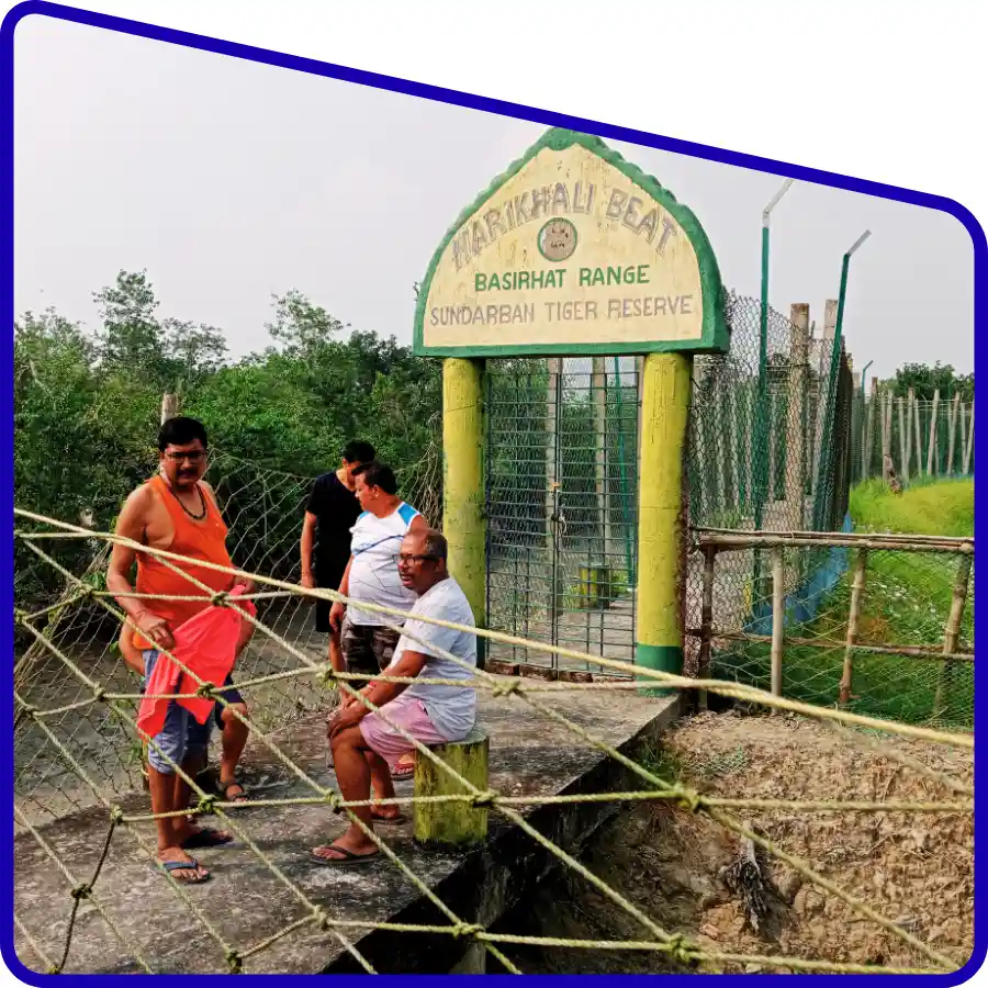 expert guide from Sundarban Mangrove Travels